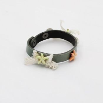 ΔΕΡΜΑΤΙΝΟ ΒΡΑΧΙΟΛΙ ΜΕ ΑΣΤΕΡΙΕΣ