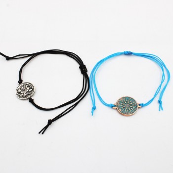 ΒΡΑΧΙΟΛΙ ΜΕ ΤΟΝ ΗΛΙΟ ΤΗΣ ΒΕΡΓΙΝΑΣ