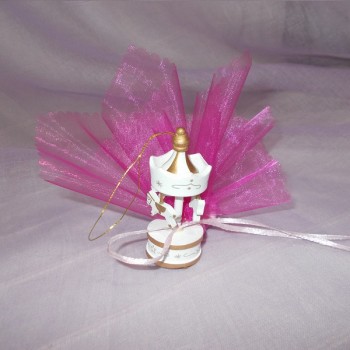 ΜΠΟΜΠΟΝΙΕΡΑ ΞΥΛΙΝΑ ΚΑΡΟΥΖΕΛ