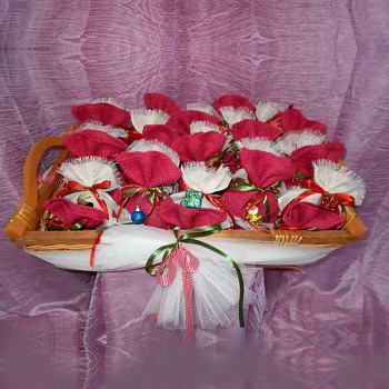 ΧΡΙΣΤΟΥΓΕΝΝΙΑΤΙΚΕΣ ΜΠΟΜΠΟΝΙΕΡΕΣ ΠΟΥΓΚΙΑ