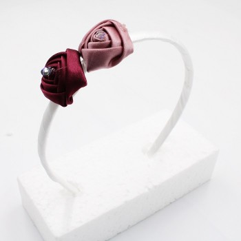 ΣΤΕΚΑ ΜΕ ΛΟΥΛΟΥΔΙΑ ΣΑΤΕΝ