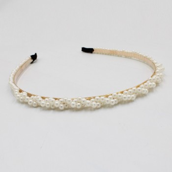 ΣΤΕΚΑ ΜΕ ΠΕΡΛΕΣ